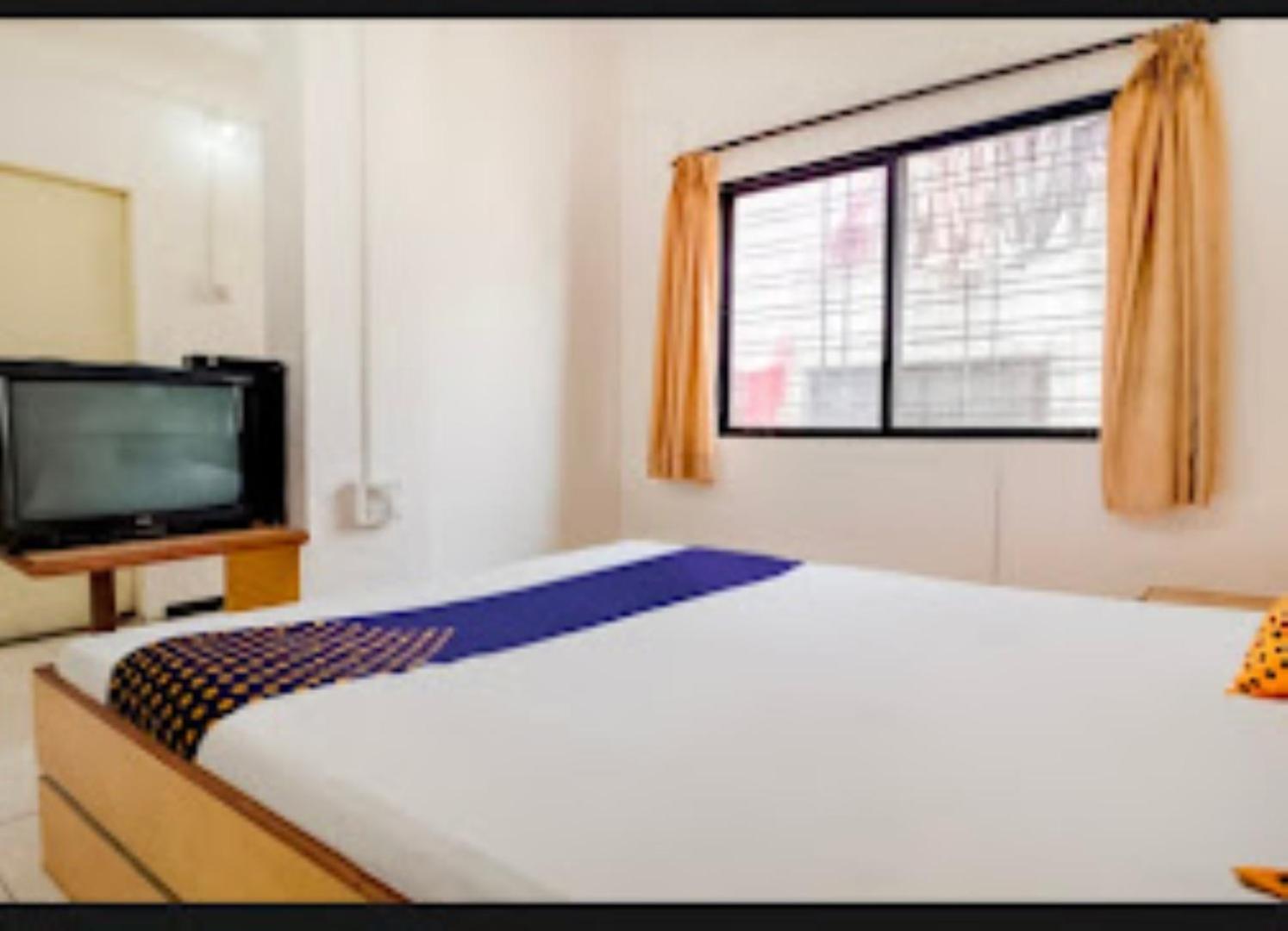 Hotel Rahi Nashik Εξωτερικό φωτογραφία