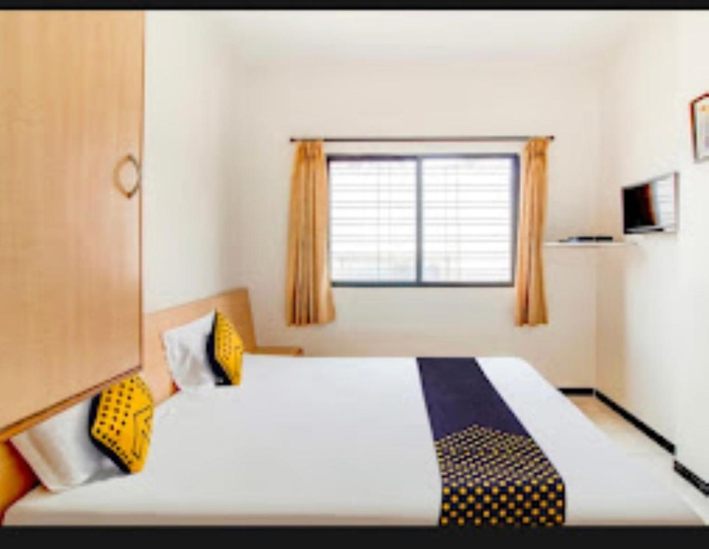 Hotel Rahi Nashik Εξωτερικό φωτογραφία