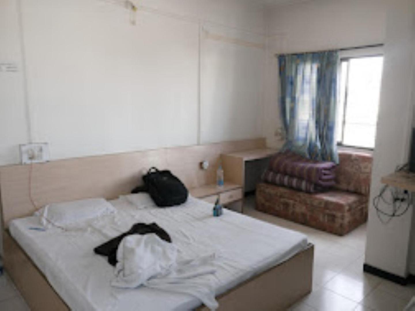 Hotel Rahi Nashik Εξωτερικό φωτογραφία