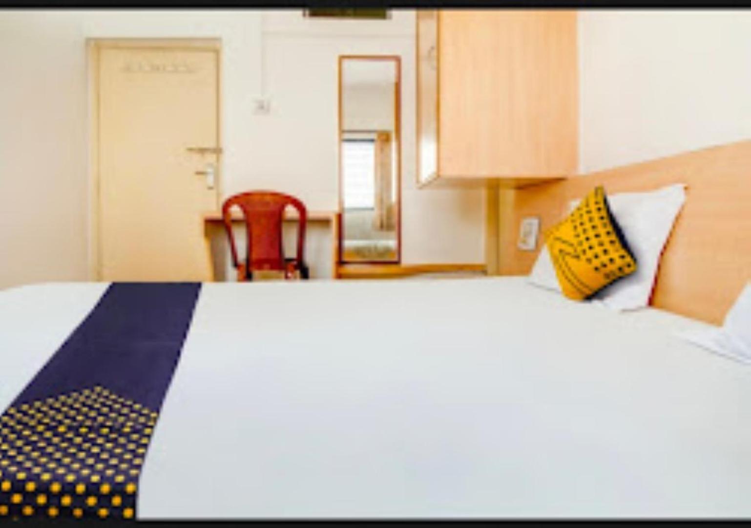 Hotel Rahi Nashik Εξωτερικό φωτογραφία